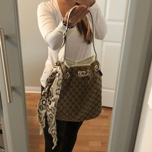 Authentic Gucci Shoulder Purse